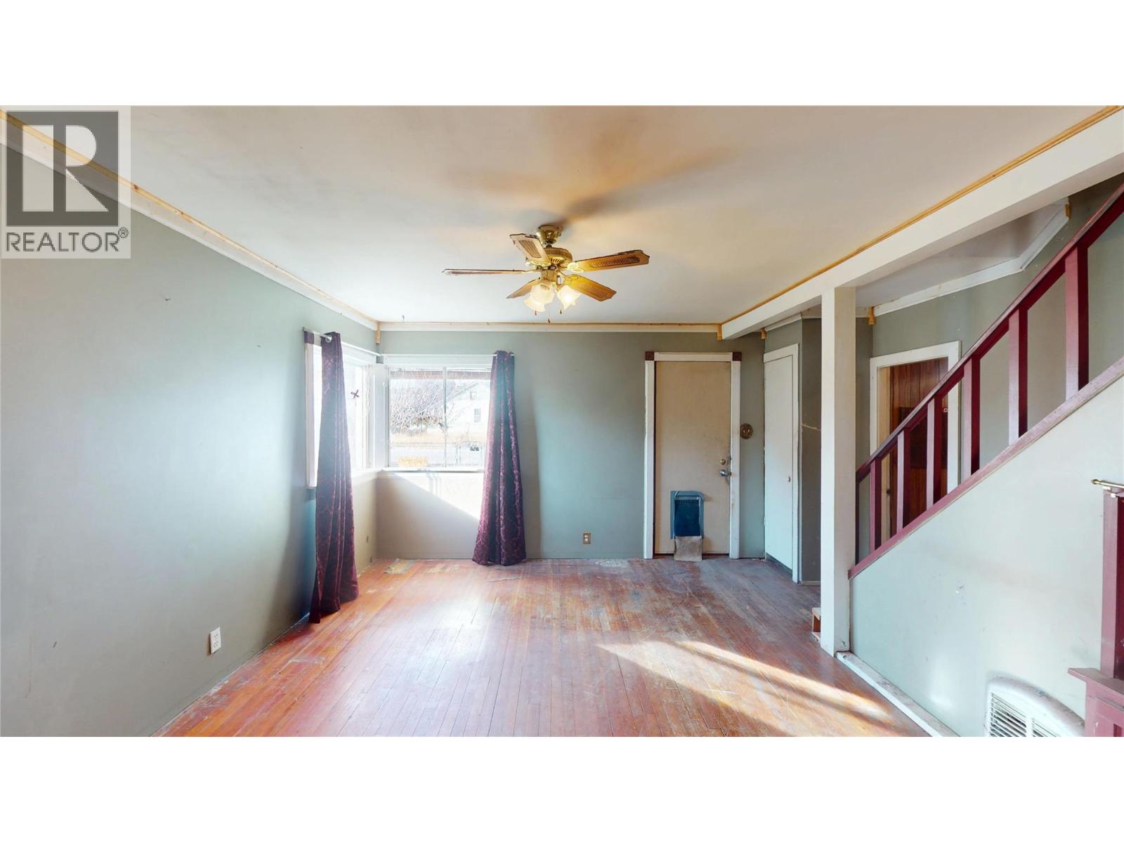 312 3rd Avenue S, Cranbrook, British Columbia  V1C 2B9 - Photo 12 - 10404029