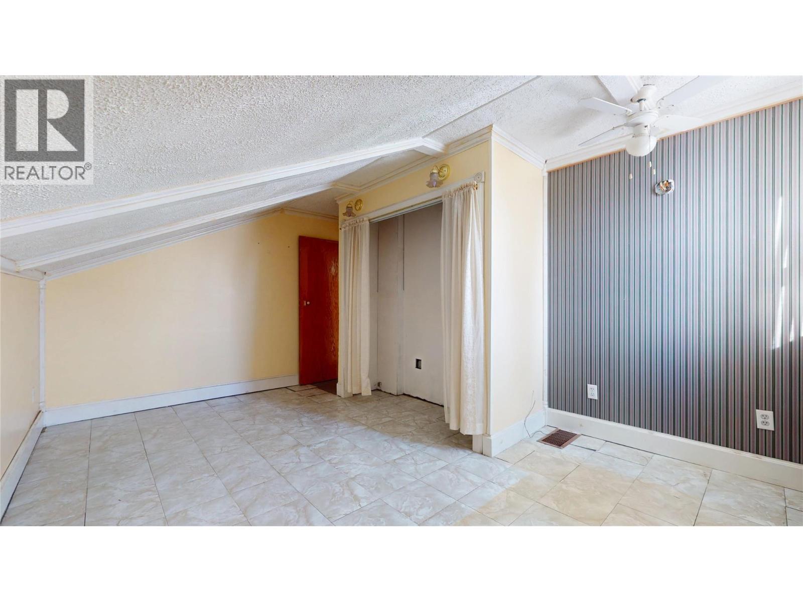 312 3rd Avenue S, Cranbrook, British Columbia  V1C 2B9 - Photo 36 - 10404029