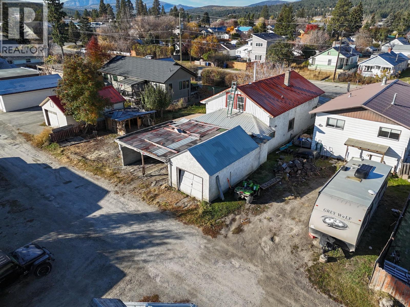 312 3rd Avenue S, Cranbrook, British Columbia  V1C 2B9 - Photo 5 - 10404029