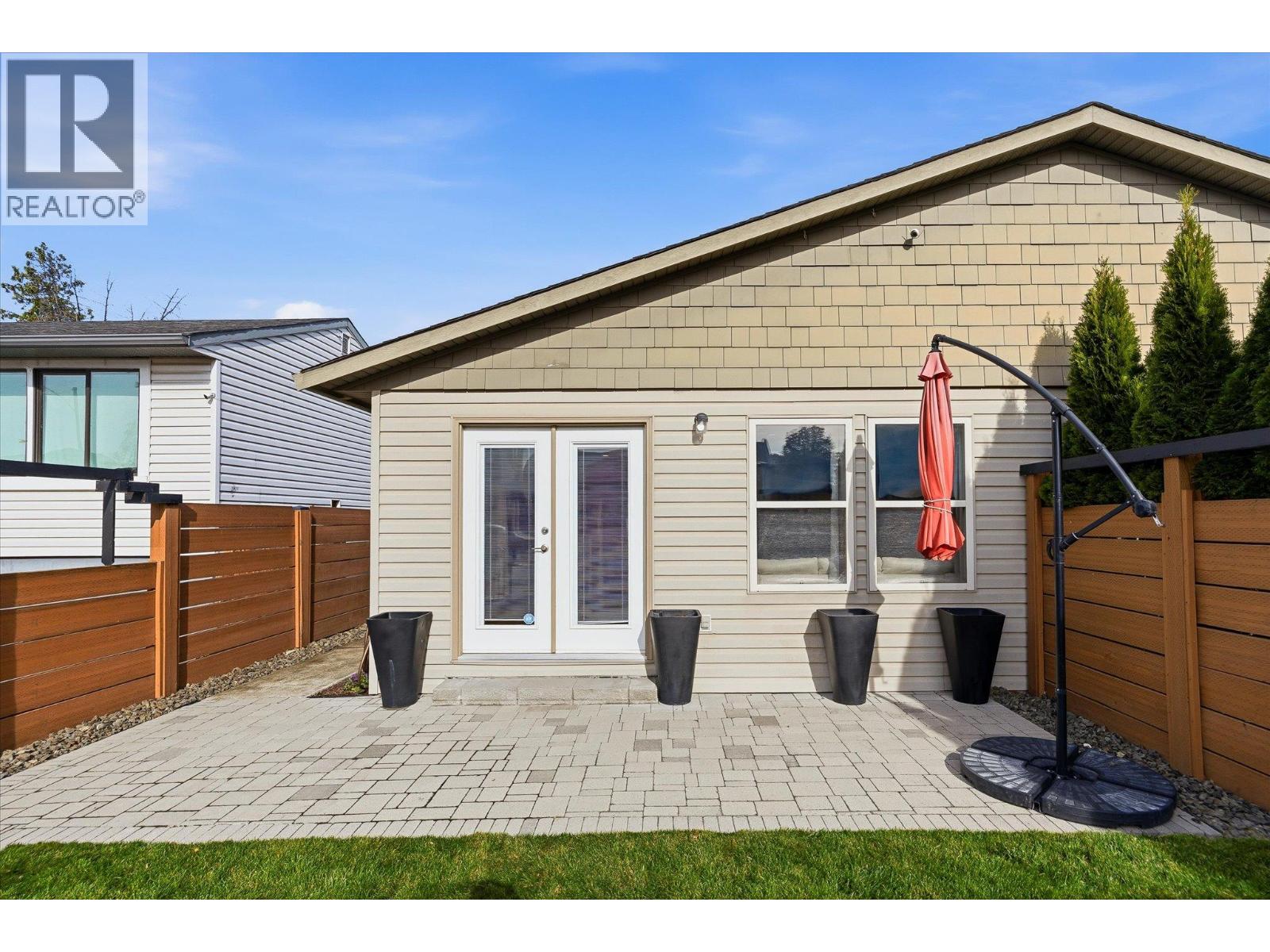1088 Coronation Avenue, Kelowna, British Columbia  V1Y 7A7 - Photo 3 - 10403631