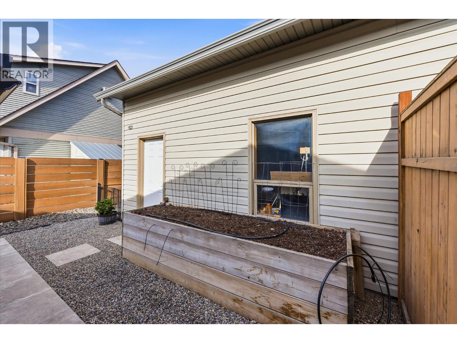 1088 Coronation Avenue, Kelowna, British Columbia  V1Y 7A7 - Photo 30 - 10403631
