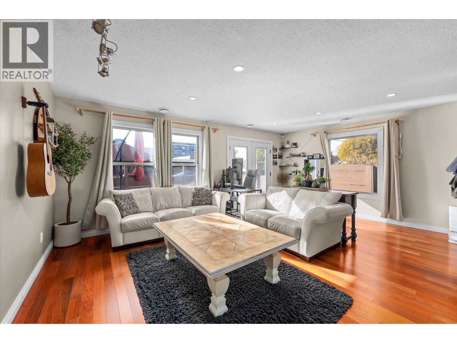 1088 Coronation Avenue, Kelowna, British Columbia  V1Y 7A7 - Photo 9 - 10403631