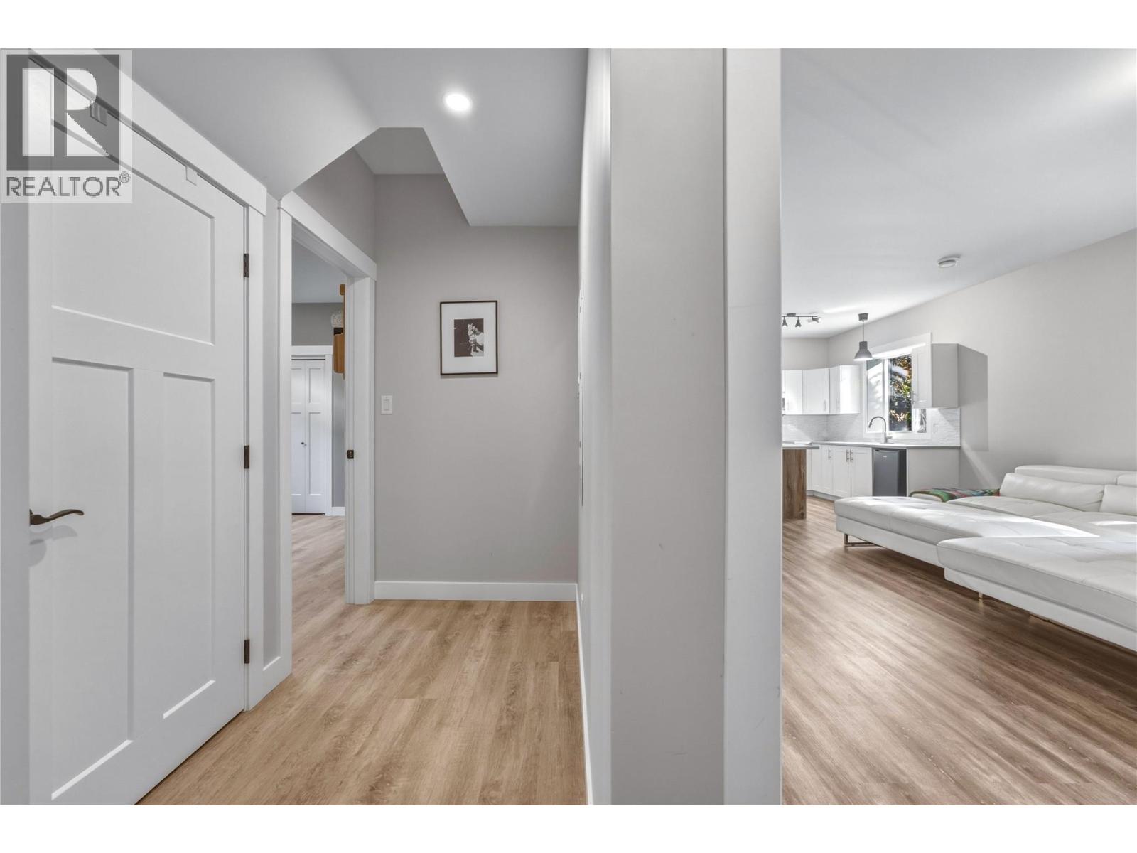 2810 25 Street Ne, Salmon Arm, British Columbia  V1E 0G2 - Photo 33 - 10403994