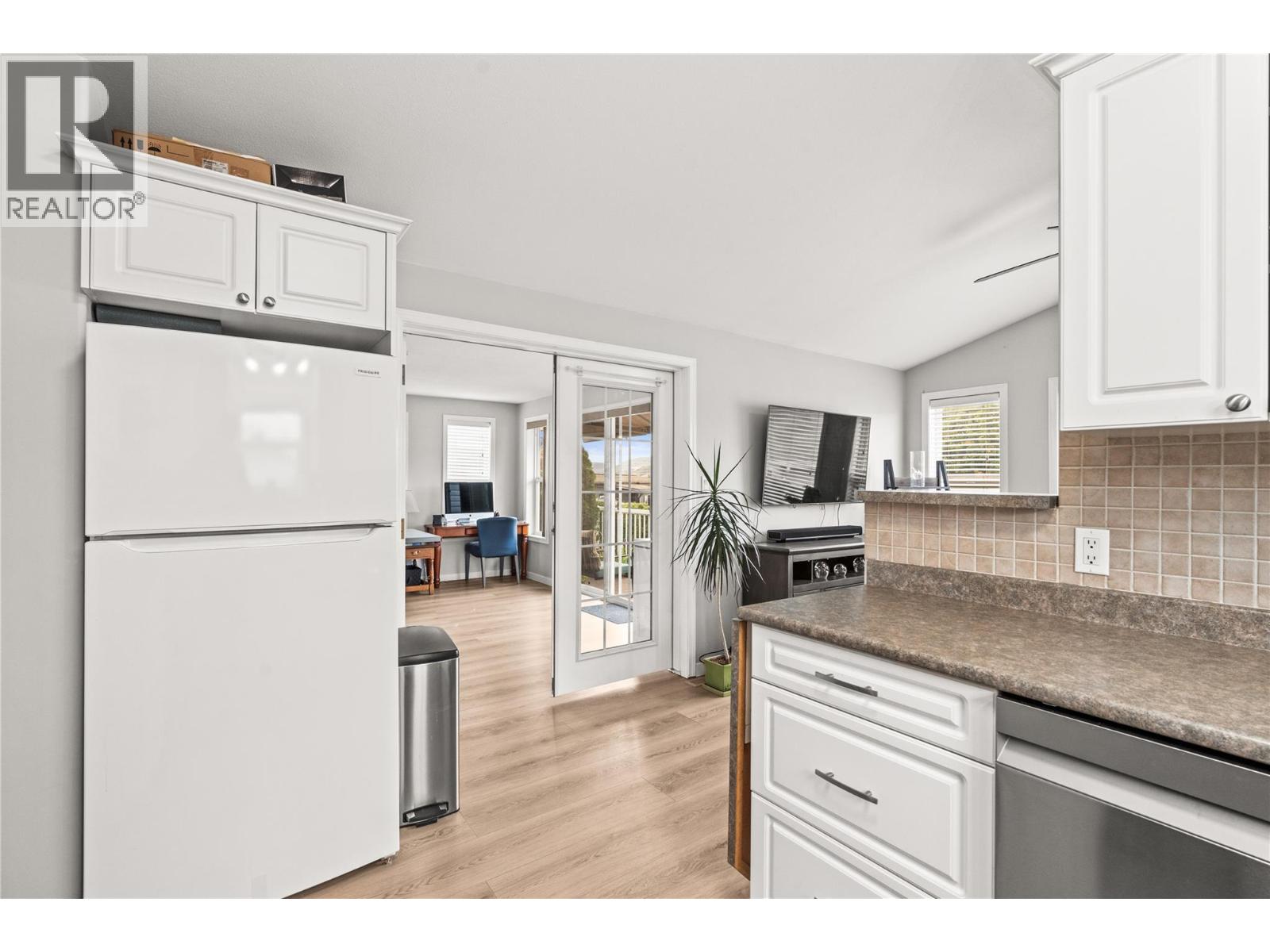 8000 Highland Road Unit# 38, Vernon, British Columbia  V1B 3W5 - Photo 34 - 10403902
