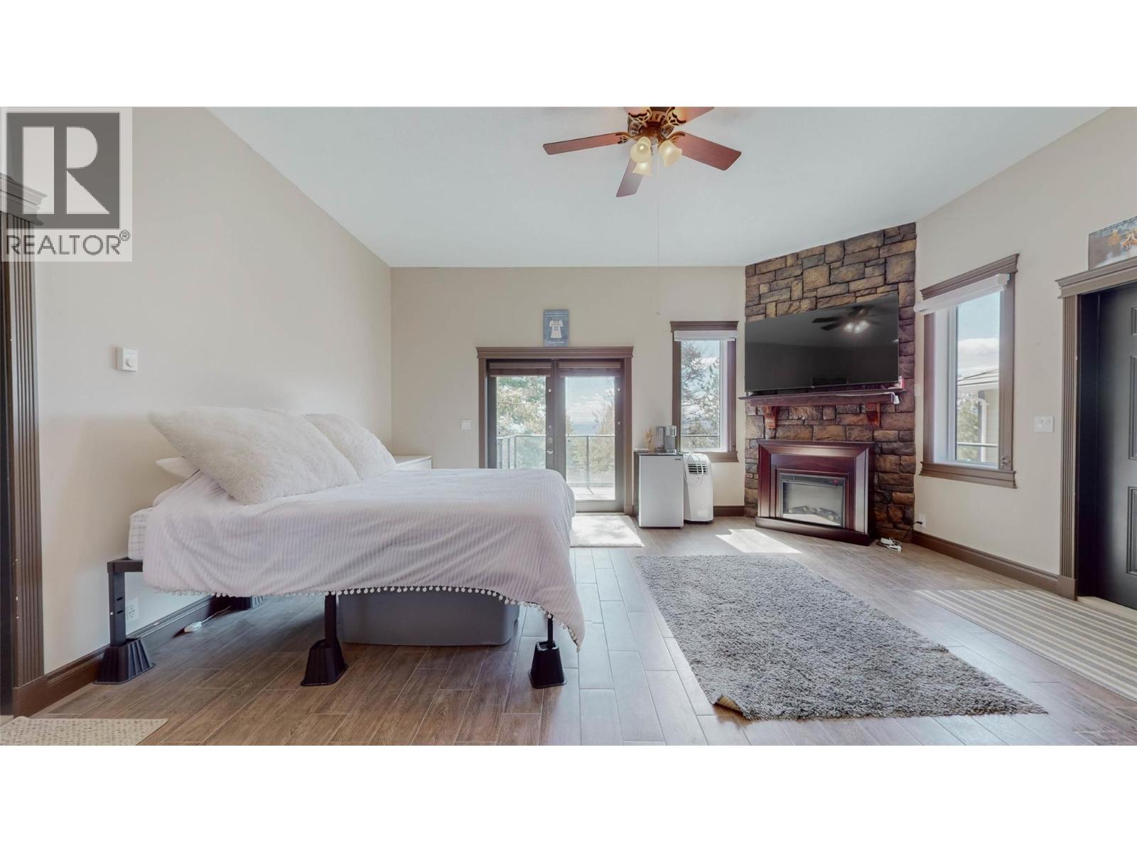 1370 Bullmoose Way, Osoyoos, British Columbia  V0H 1V6 - Photo 37 - 10404076