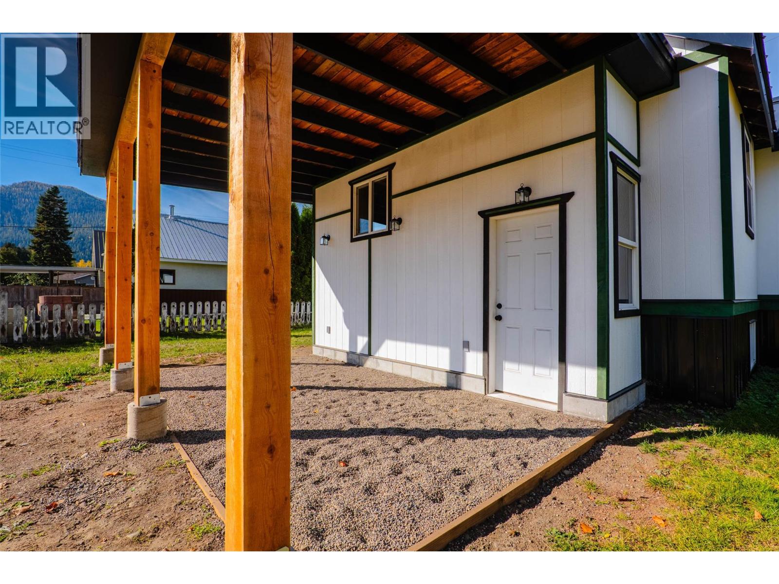 515 Sayward Avenue, Salmo, British Columbia  V0G 1Z0 - Photo 38 - 10403556