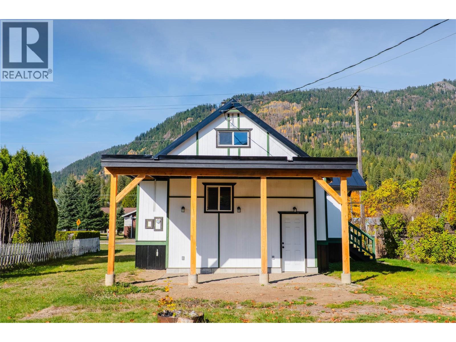 515 Sayward Avenue, Salmo, British Columbia  V0G 1Z0 - Photo 40 - 10403556
