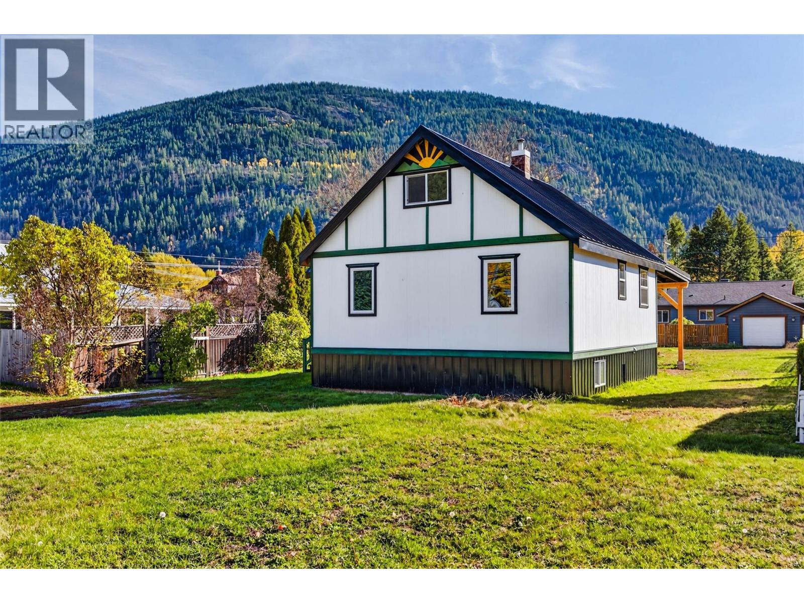 515 Sayward Avenue, Salmo, British Columbia  V0G 1Z0 - Photo 43 - 10403556
