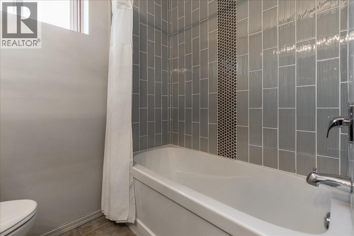 633 Jorgensen Road, Nelson, British Columbia  V1L 5P4 - Photo 46 - 10404154