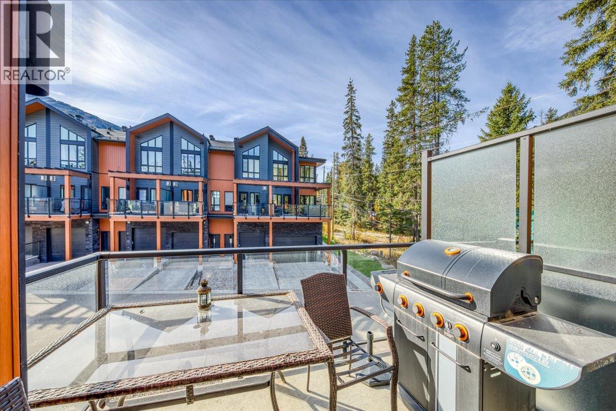2116 Panorama Drive Unit# 102, Panorama, British Columbia  V0A 1T0 - Photo 5 - 10404133