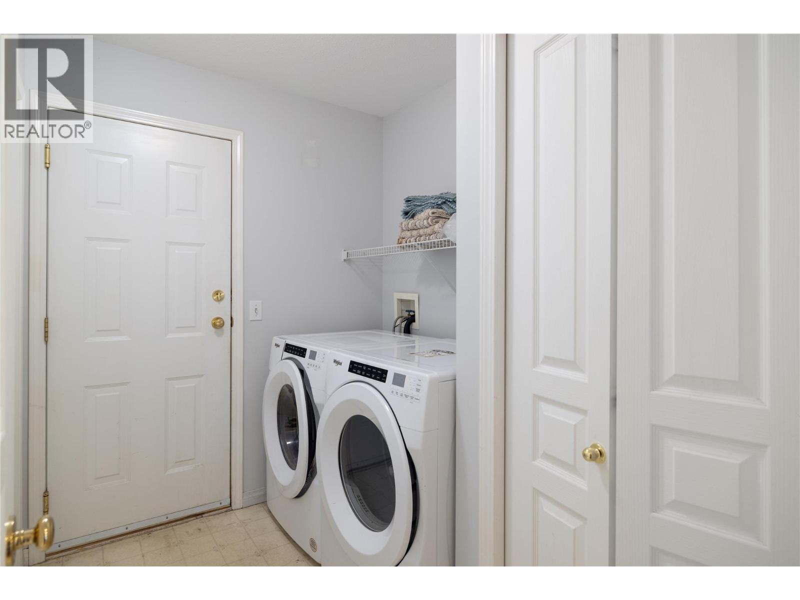 415 Klassen Road, Kelowna, British Columbia  V1X 7P2 - Photo 22 - 10404035