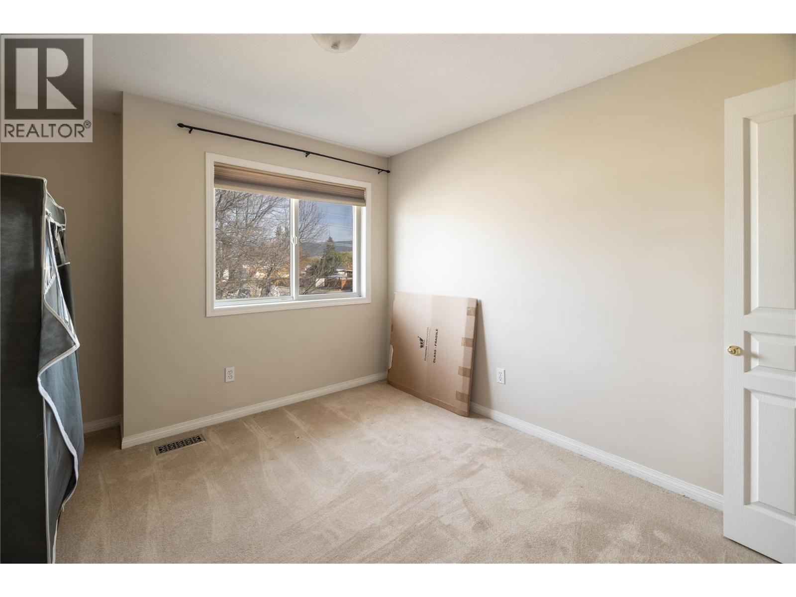 415 Klassen Road, Kelowna, British Columbia  V1X 7P2 - Photo 24 - 10404035