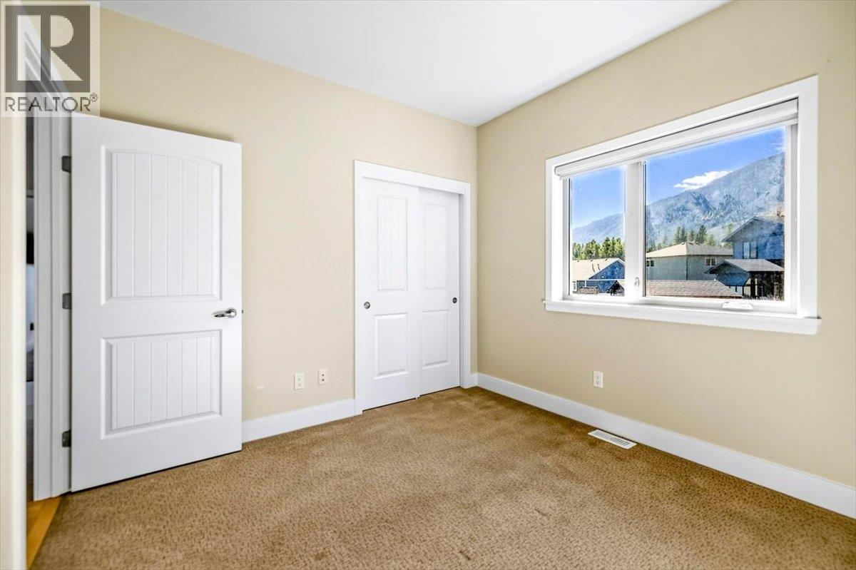 1308 Cherrywood Boulevard, Sparwood, British Columbia  V0B 2G2 - Photo 19 - 10403573