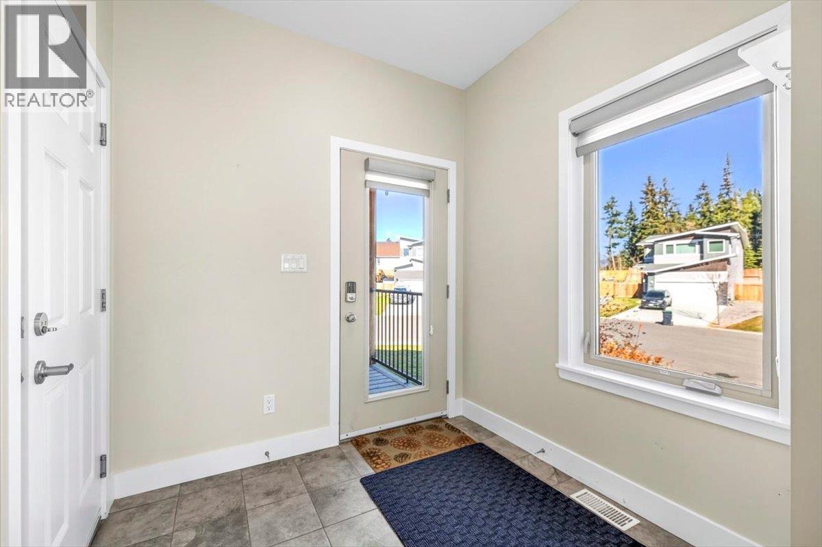 1308 Cherrywood Boulevard, Sparwood, British Columbia  V0B 2G2 - Photo 2 - 10403573