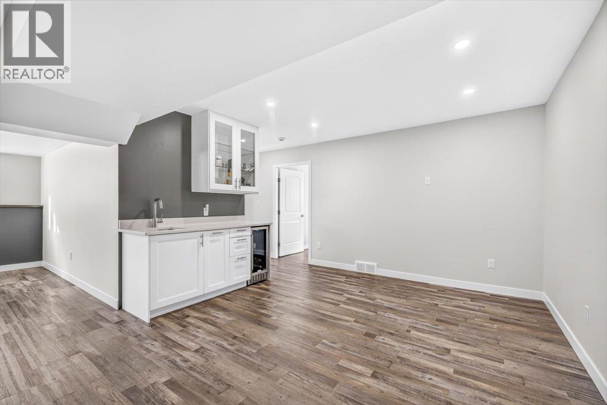 1308 Cherrywood Boulevard, Sparwood, British Columbia  V0B 2G2 - Photo 22 - 10403573