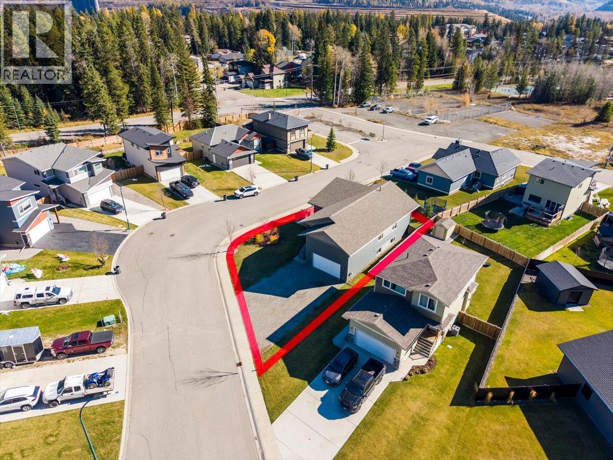 1308 Cherrywood Boulevard, Sparwood, British Columbia  V0B 2G2 - Photo 51 - 10403573