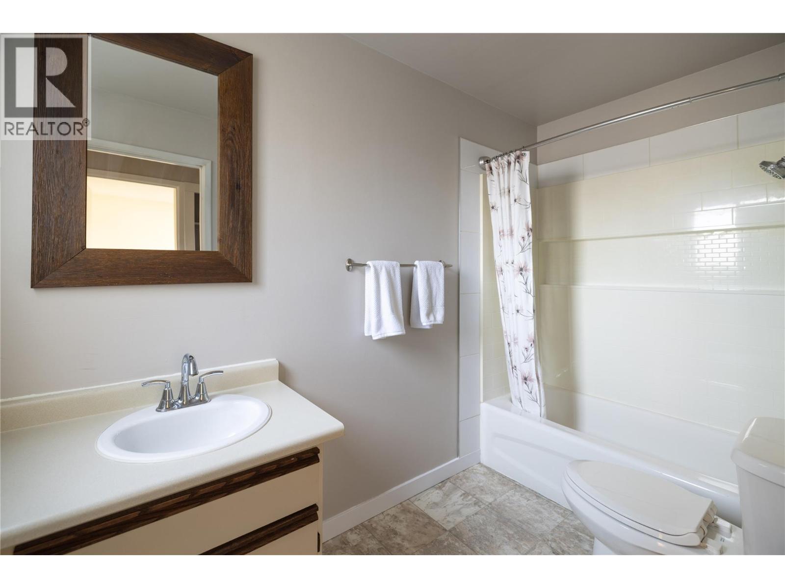4910 25 Avenue Unit# 24, Vernon, British Columbia  V1T 5R6 - Photo 27 - 10404175