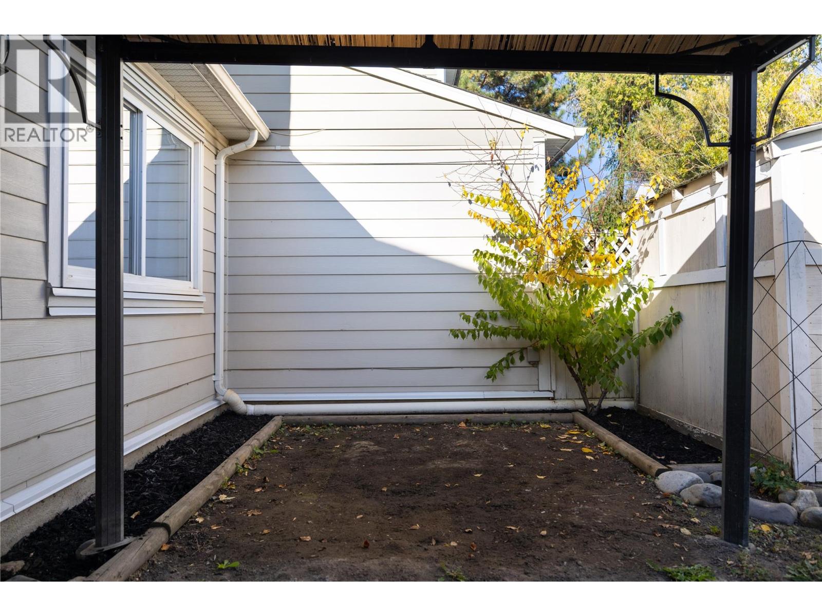 4910 25 Avenue Unit# 24, Vernon, British Columbia  V1T 5R6 - Photo 4 - 10404175