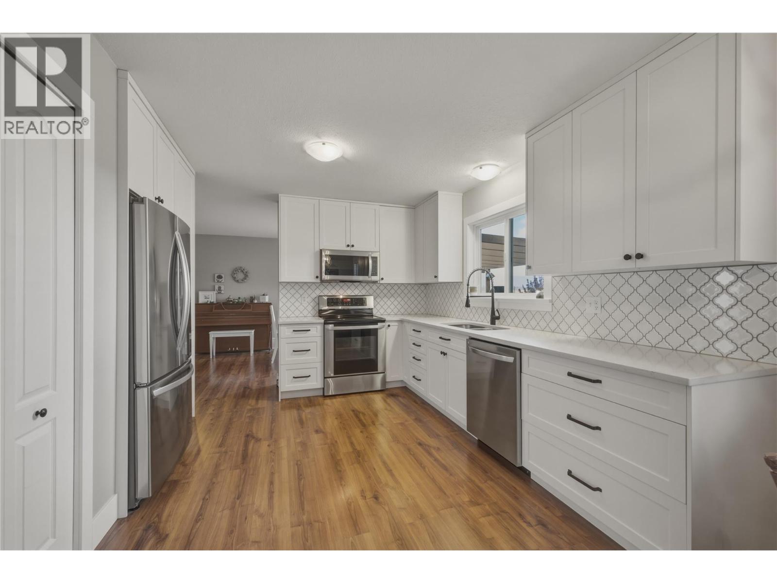 4850 Chatham Road, Kelowna, British Columbia  V1X 6M2 - Photo 6 - 10404087