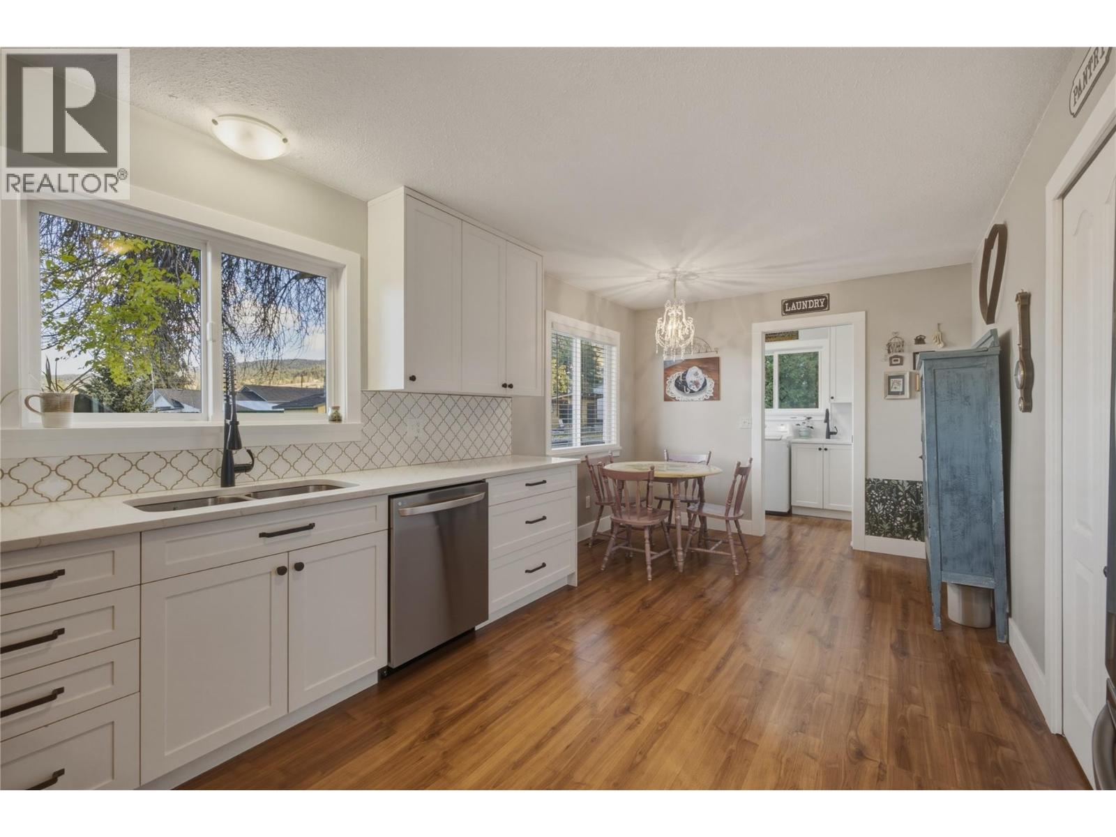 4850 Chatham Road, Kelowna, British Columbia  V1X 6M2 - Photo 8 - 10404087
