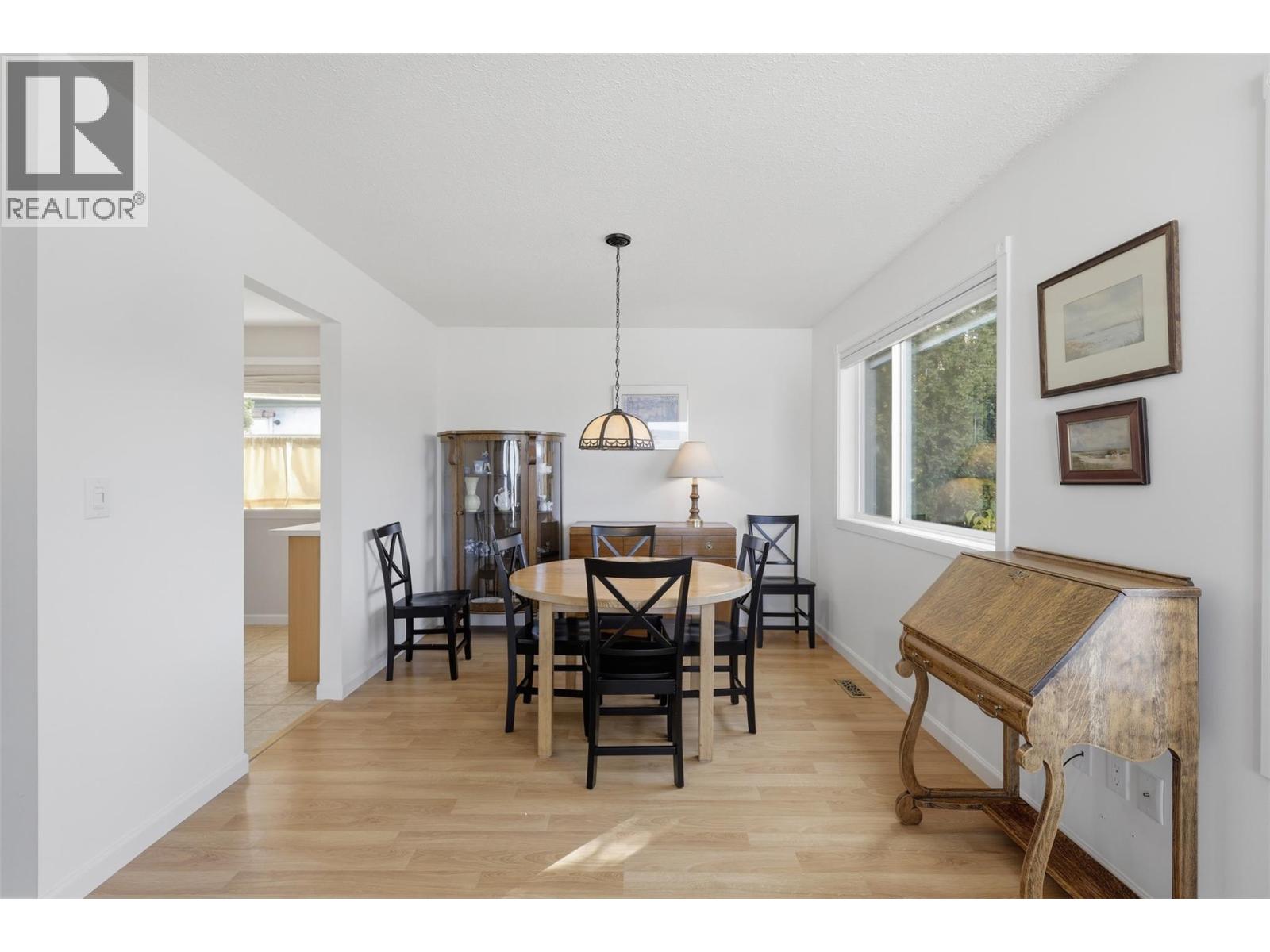 1923 Gladstone Drive, Kamloops, British Columbia  V2E 2B8 - Photo 11 - 10404136