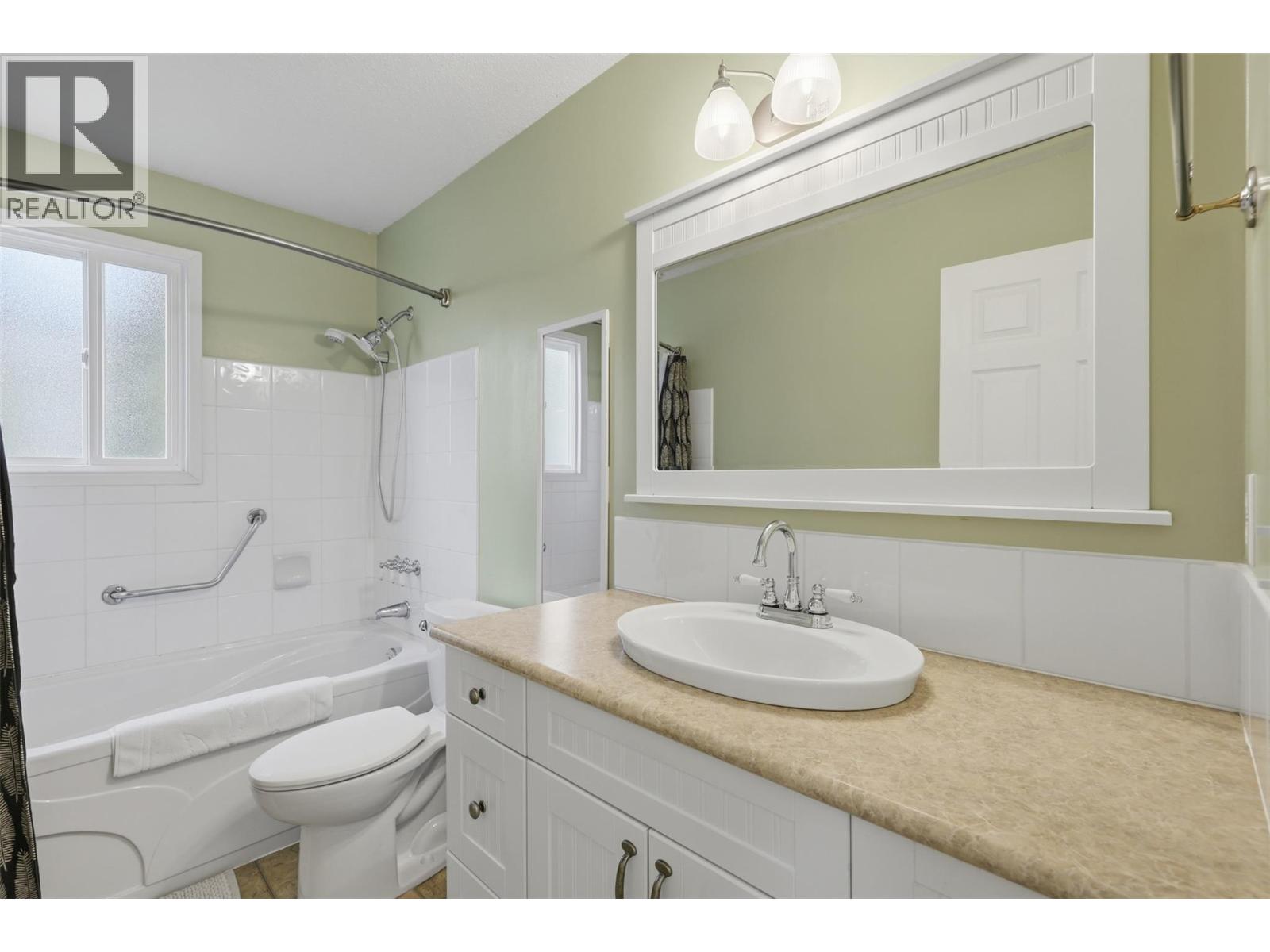 1923 Gladstone Drive, Kamloops, British Columbia  V2E 2B8 - Photo 20 - 10404136