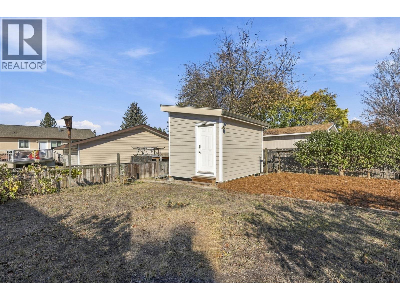 1923 Gladstone Drive, Kamloops, British Columbia  V2E 2B8 - Photo 38 - 10404136