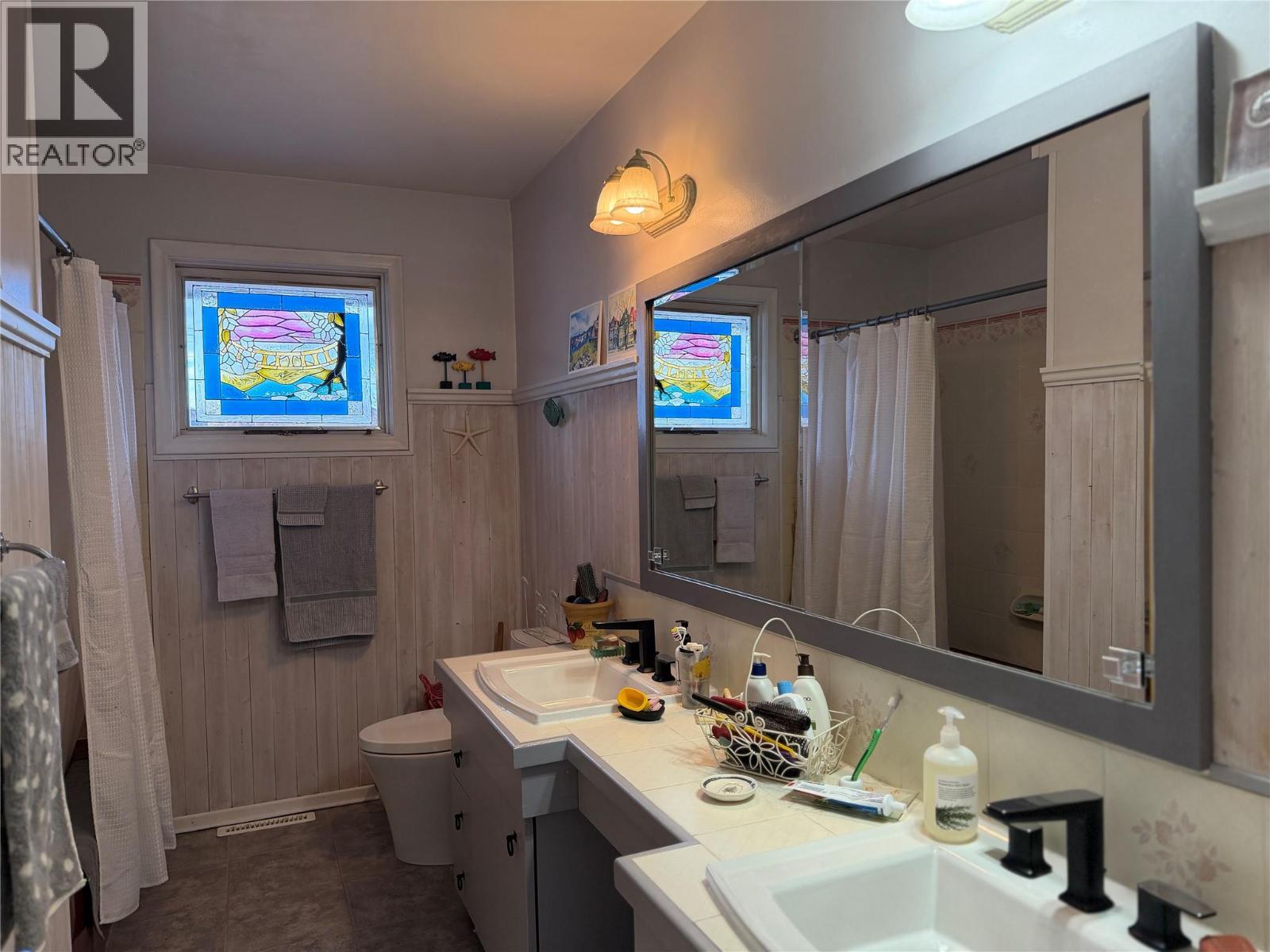 932 111 Avenue, Dawson Creek, British Columbia  V1G 2X3 - Photo 13 - 10404201