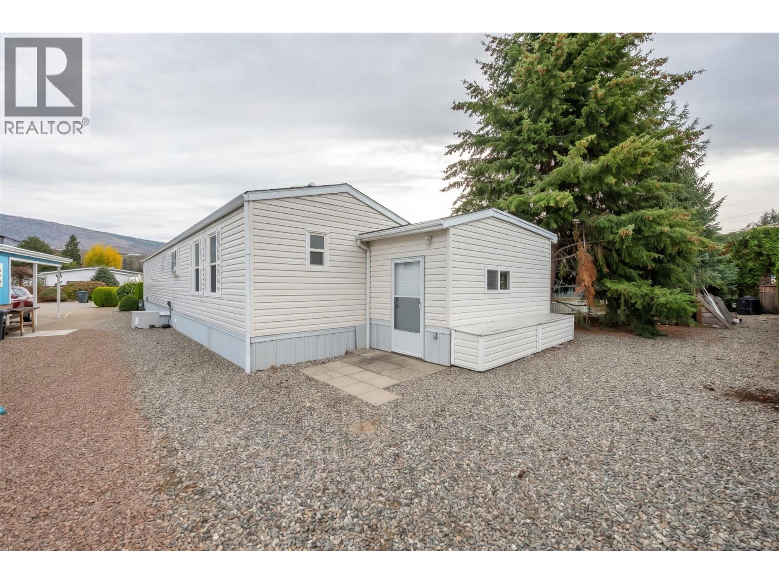 6778 Tucelnuit Drive Unit# 36, Oliver, British Columbia  V0H 1T0 - Photo 4 - 10404149