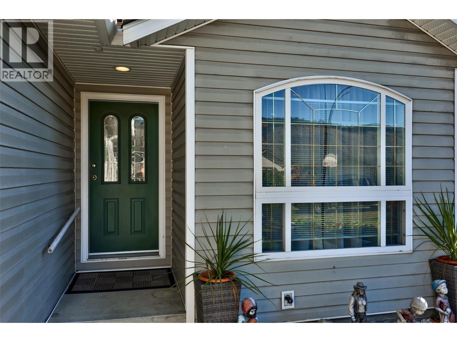 123 Leighton Avenue, Chase, British Columbia  V0E 1M0 - Photo 4 - 10403635