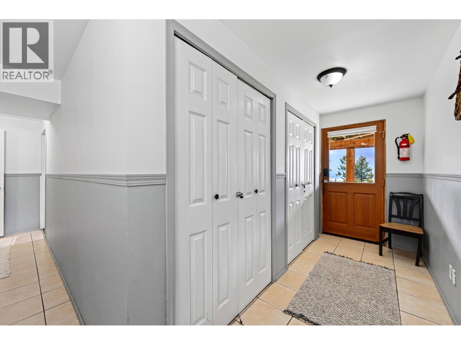 2405 95 Highway, Golden, British Columbia  V0A 1H0 - Photo 44 - 10403910