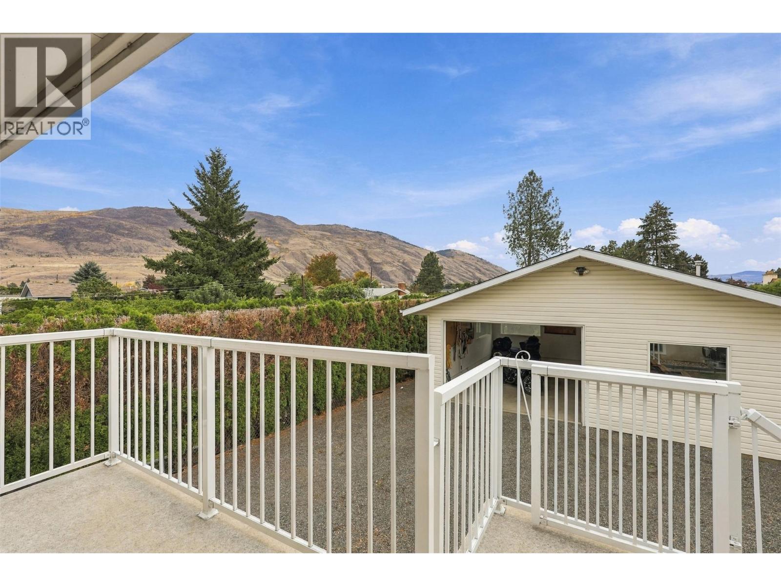 851 Sumac Place, Kamloops, British Columbia  V2B 6R4 - Photo 18 - 10404101