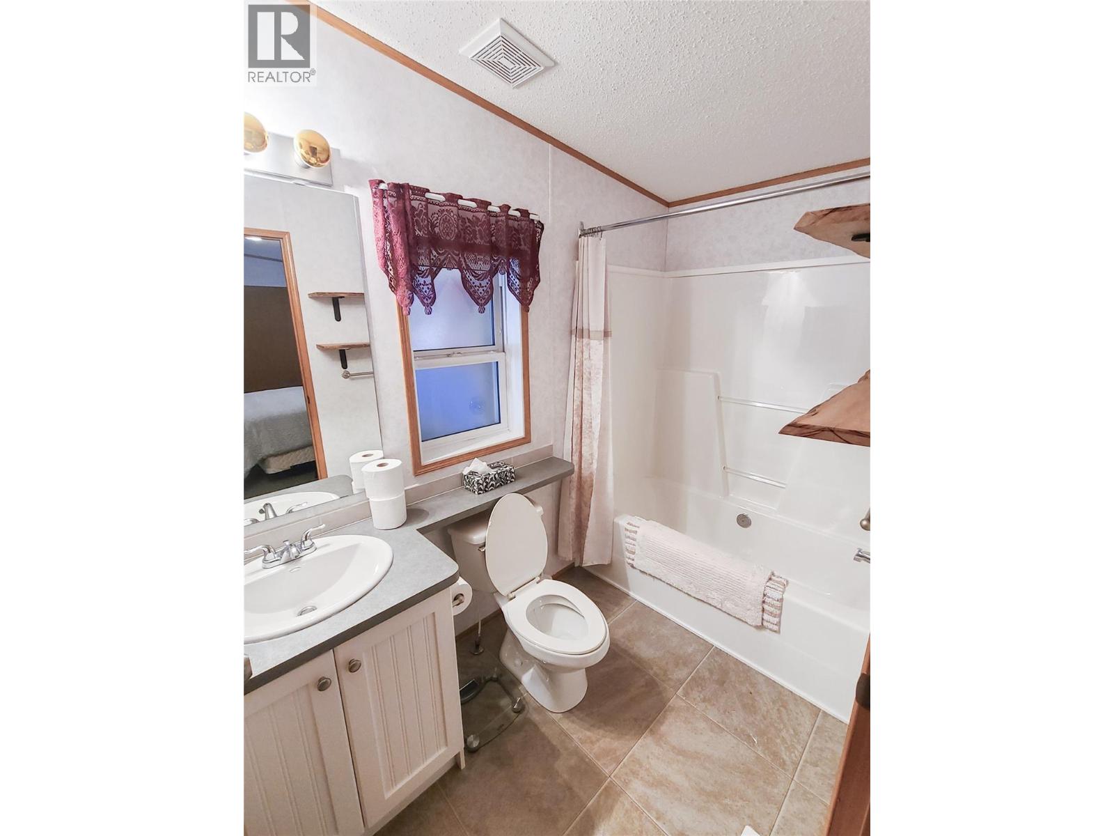 5371 Princeton Avenue Unit# 24, Peachland, British Columbia  V0H 1X8 - Photo 14 - 10404070