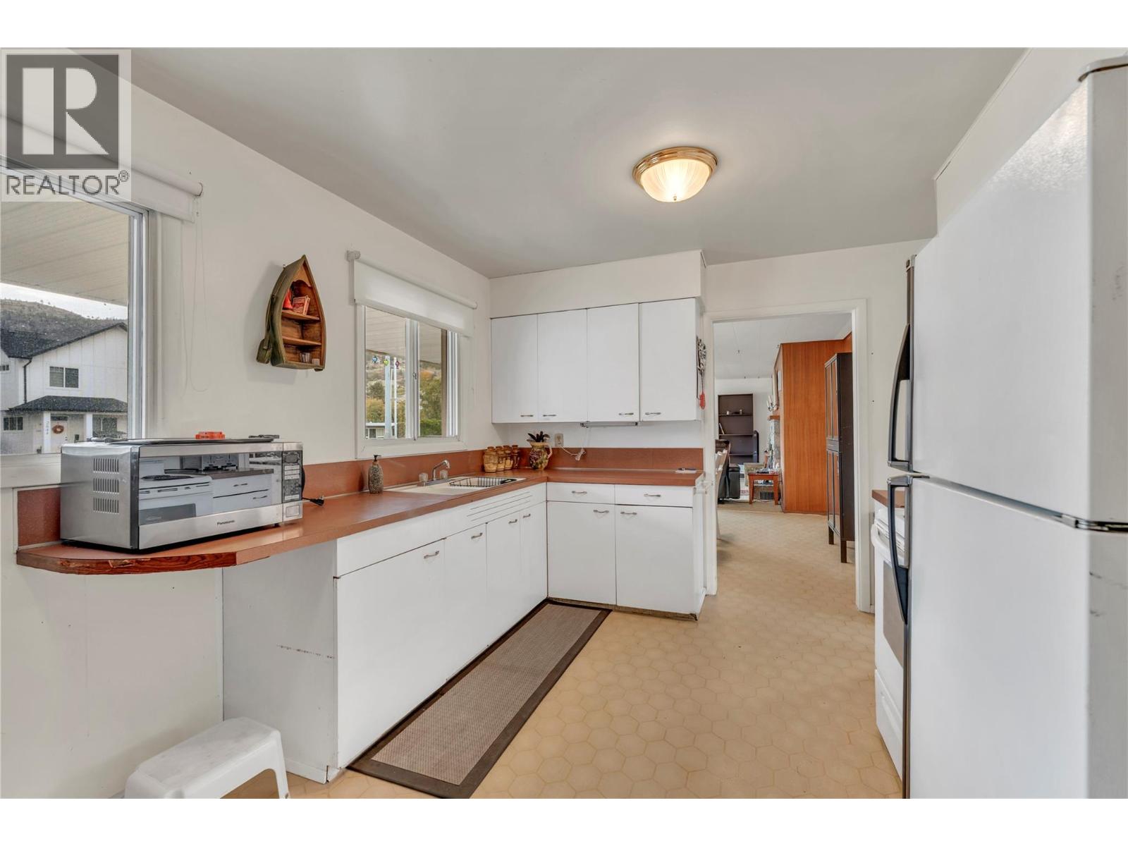 2625 South Main Street, Penticton, British Columbia  V2A 5J4 - Photo 11 - 10403587