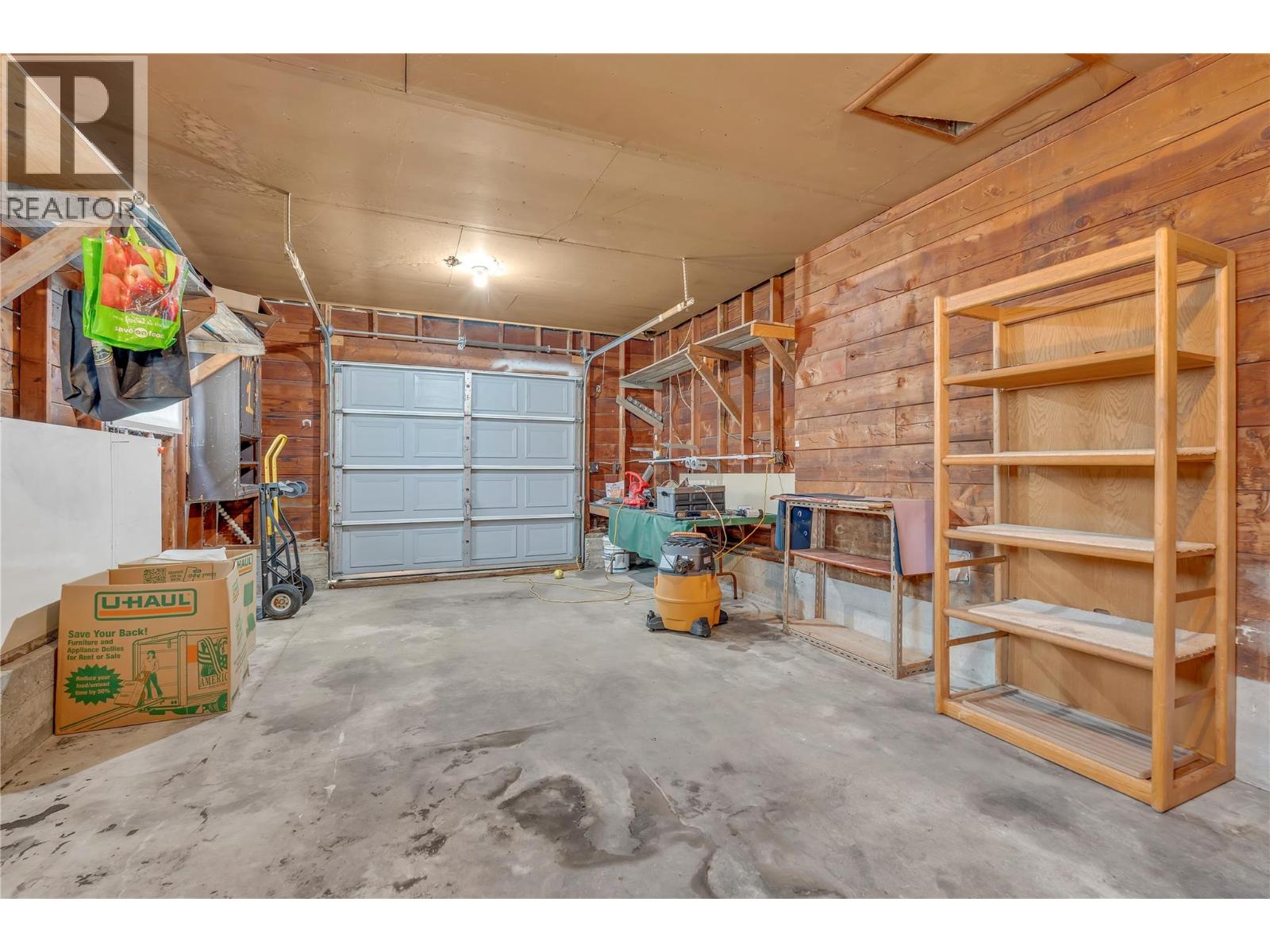 2625 South Main Street, Penticton, British Columbia  V2A 5J4 - Photo 37 - 10403587
