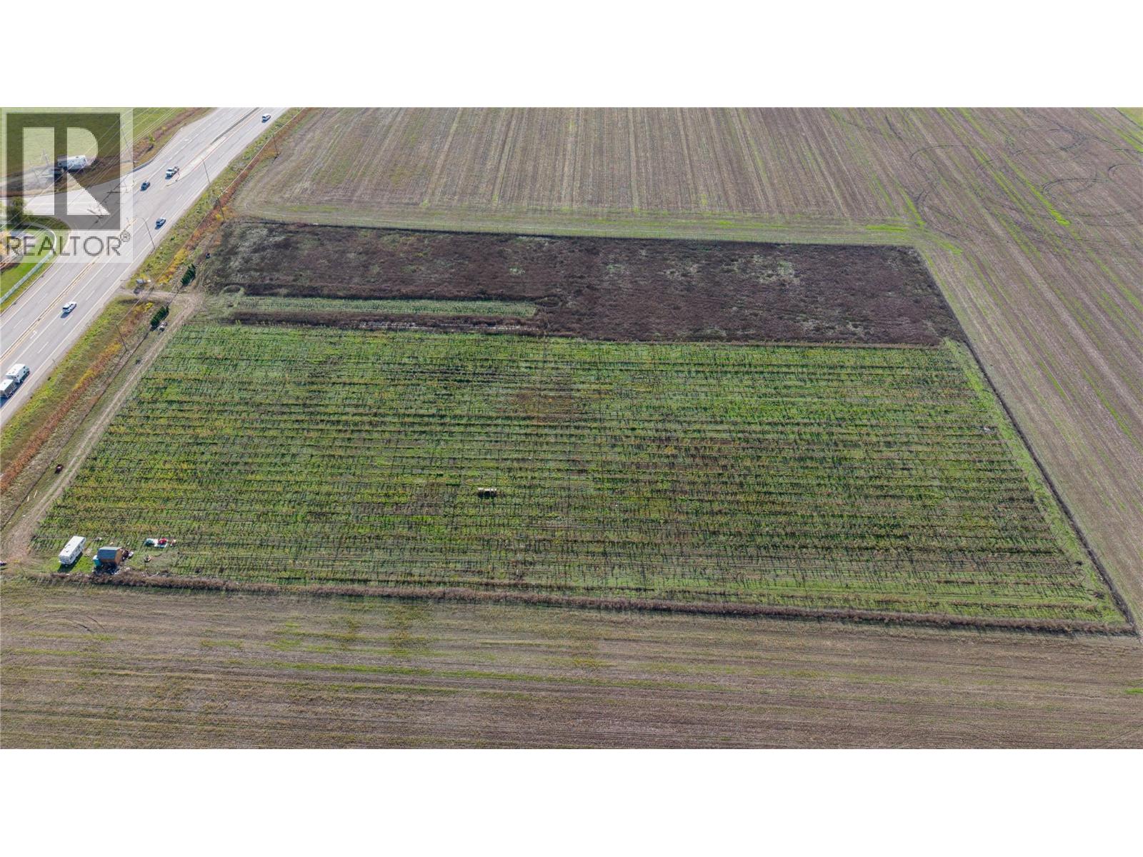 1939 97a Highway, Armstrong, British Columbia  V0E 1B6 - Photo 3 - 10404205