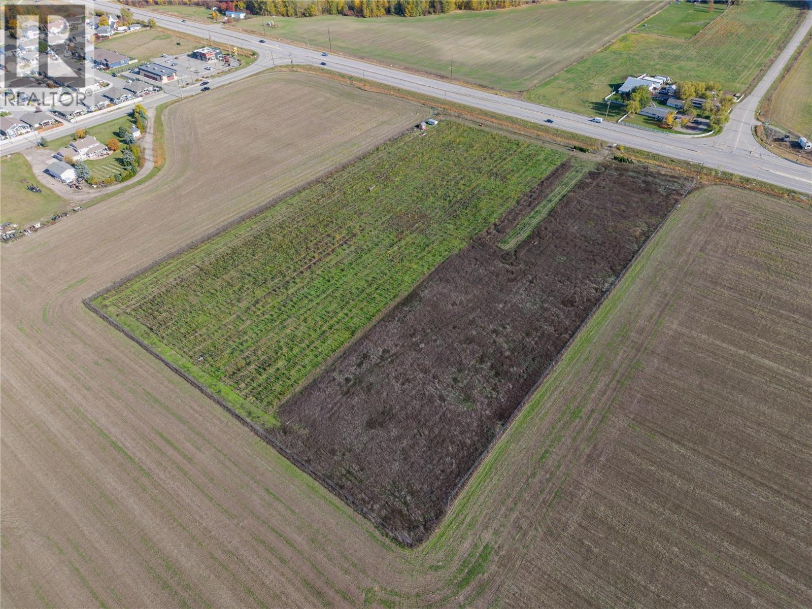 1939 97a Highway, Armstrong, British Columbia  V0E 1B6 - Photo 5 - 10404205