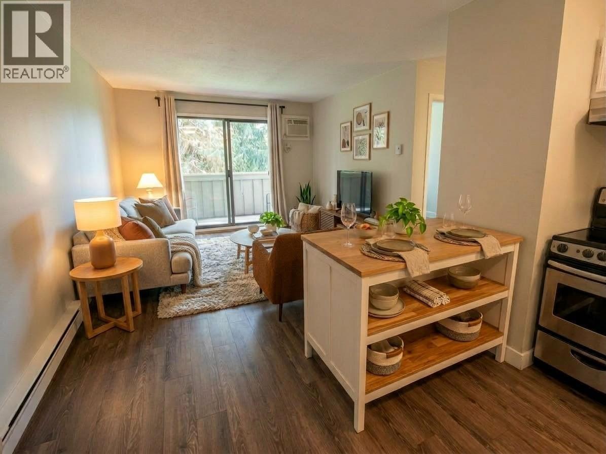 150 Skaha Place Unit# 201, Penticton, British Columbia  V2A 7K1 - Photo 4 - 10403560