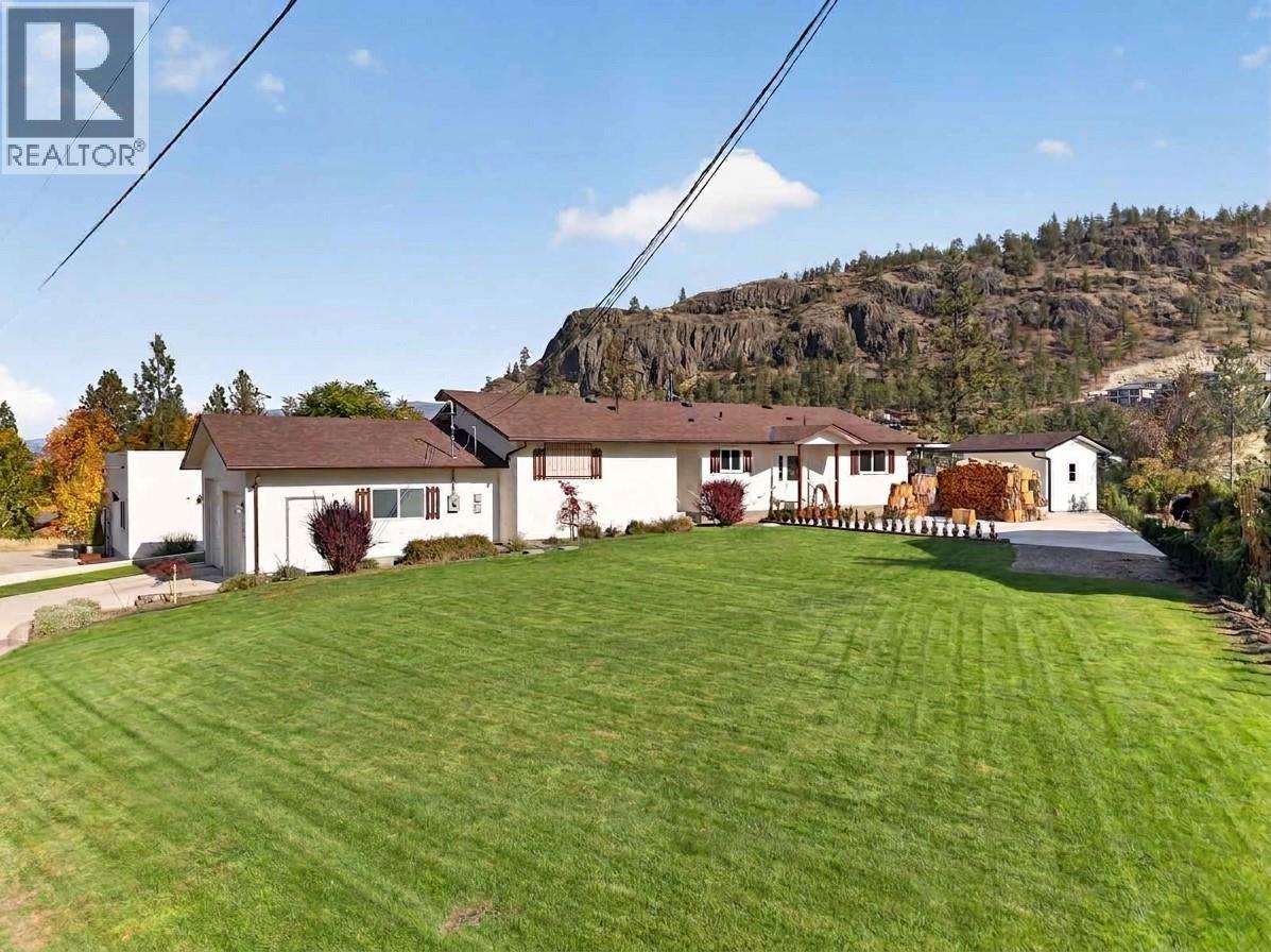 10836 Dunham Crescent, Summerland, British Columbia  V0H 1Z2 - Photo 1 - 10403257