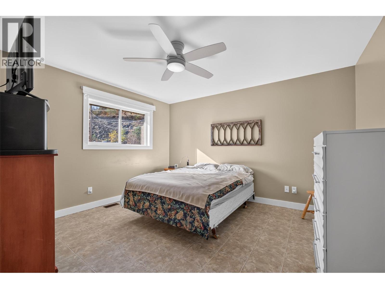 10836 Dunham Crescent, Summerland, British Columbia  V0H 1Z2 - Photo 13 - 10403257