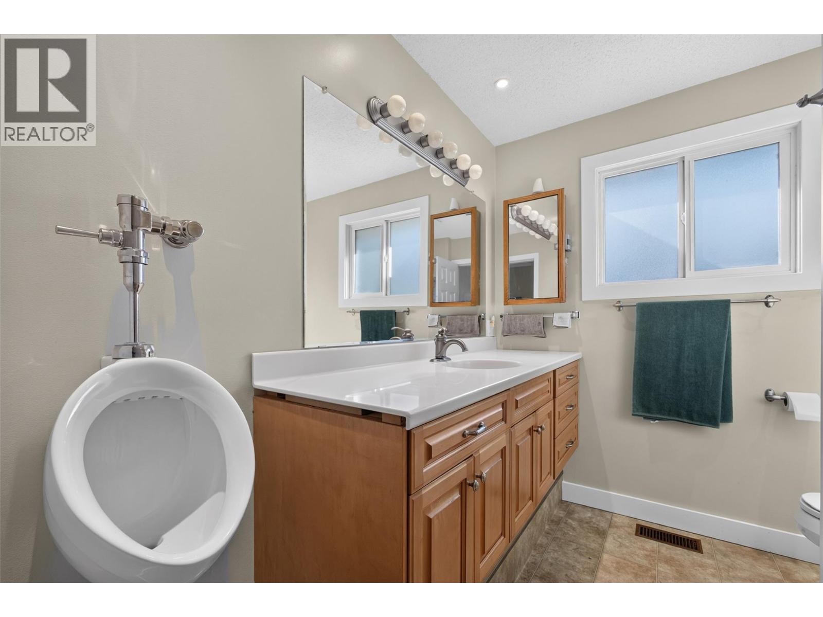 10836 Dunham Crescent, Summerland, British Columbia  V0H 1Z2 - Photo 17 - 10403257