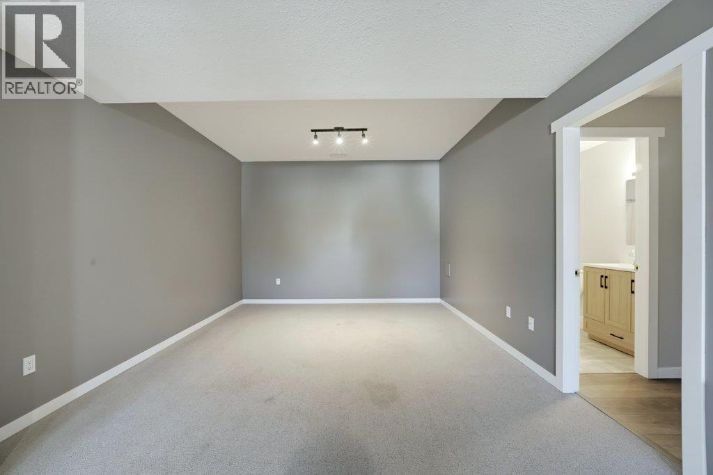 1570 16 Avenue Se, Salmon Arm, British Columbia  V1E 2M7 - Photo 13 - 10403509