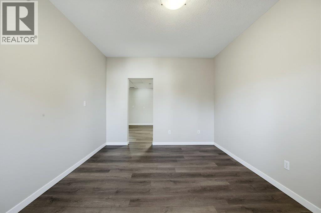 1570 16 Avenue Se, Salmon Arm, British Columbia  V1E 2M7 - Photo 20 - 10403509