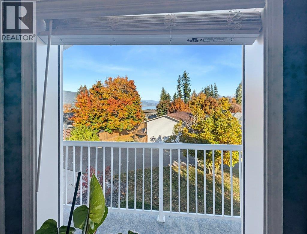 1570 16 Avenue Se, Salmon Arm, British Columbia  V1E 2M7 - Photo 30 - 10403509
