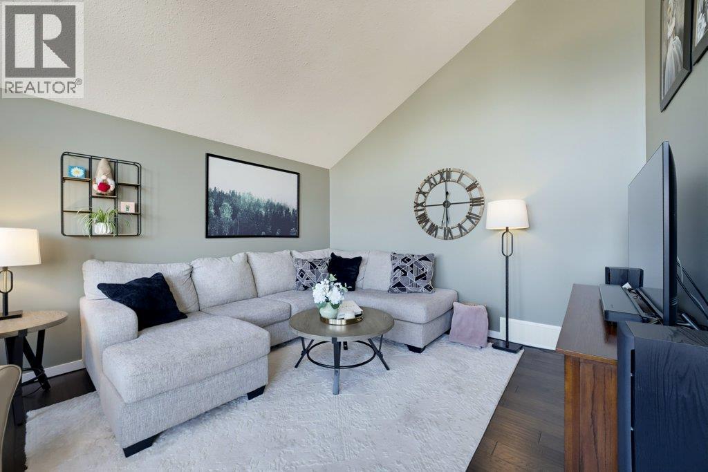 1570 16 Avenue Se, Salmon Arm, British Columbia  V1E 2M7 - Photo 31 - 10403509