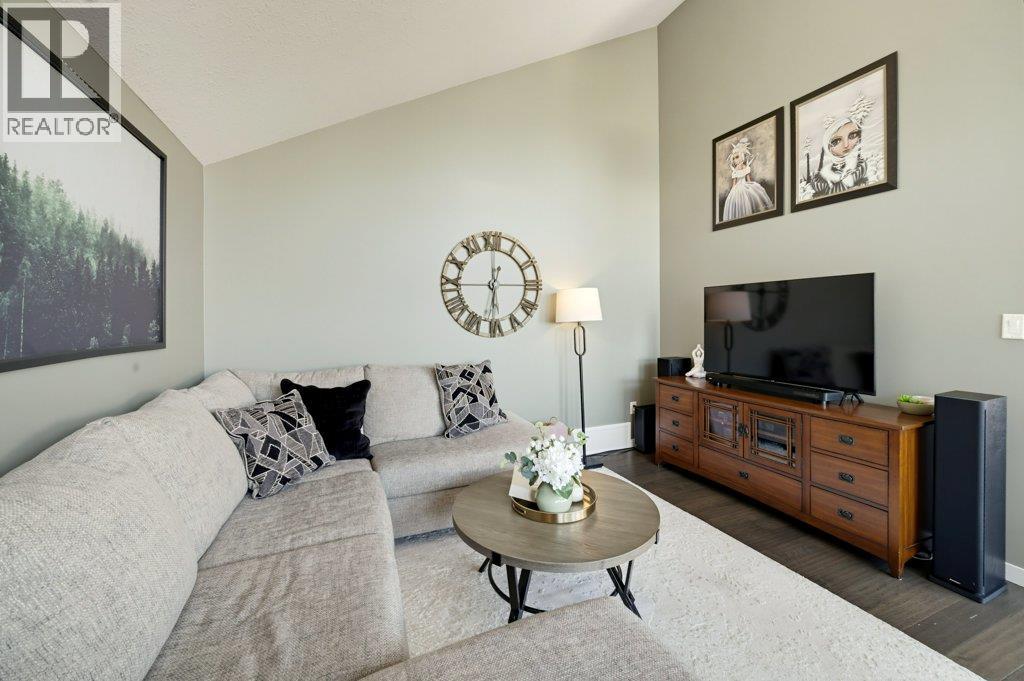 1570 16 Avenue Se, Salmon Arm, British Columbia  V1E 2M7 - Photo 33 - 10403509