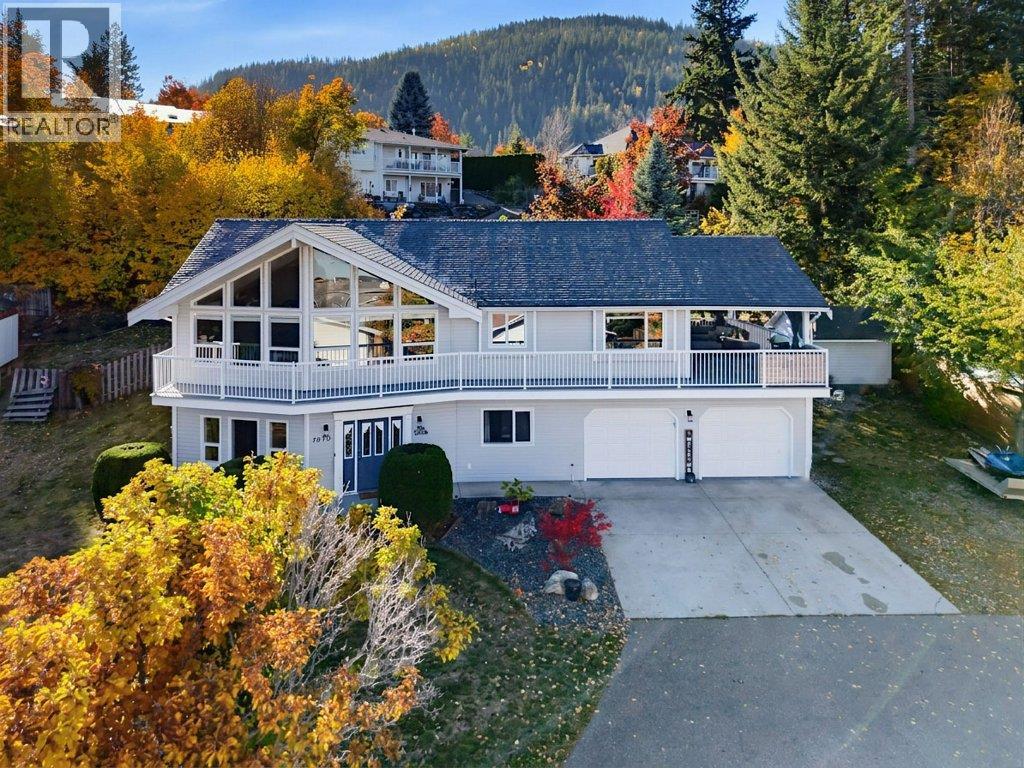 1570 16 Avenue Se, Salmon Arm, British Columbia  V1E 2M7 - Photo 4 - 10403509