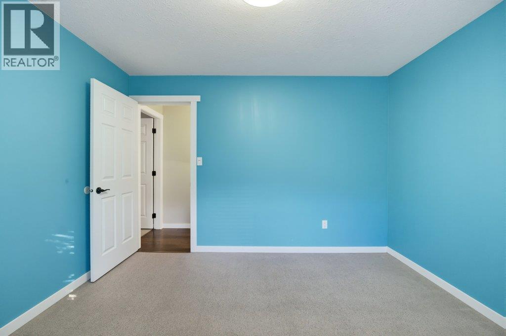 1570 16 Avenue Se, Salmon Arm, British Columbia  V1E 2M7 - Photo 58 - 10403509