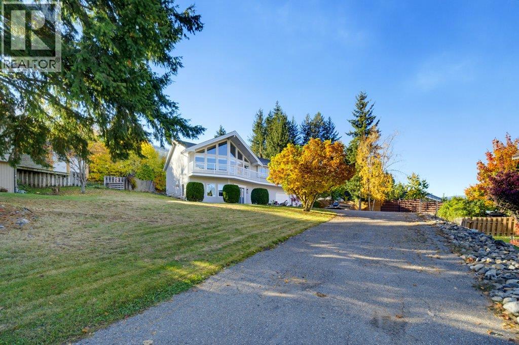 1570 16 Avenue Se, Salmon Arm, British Columbia  V1E 2M7 - Photo 68 - 10403509