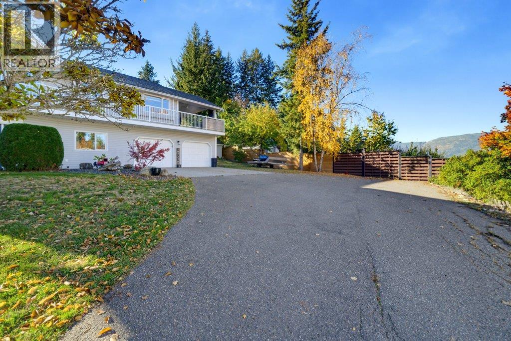 1570 16 Avenue Se, Salmon Arm, British Columbia  V1E 2M7 - Photo 71 - 10403509